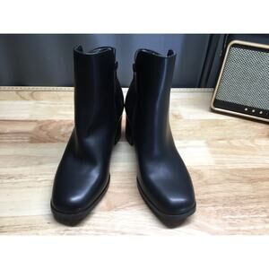 White Mountain Women's 6.5 M Black Leather Block Heel Side Zip Chelsea Boots